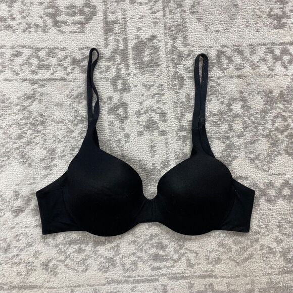 Victoria's Secret Bra Lined Perfect Coverage T-Shirt Bra Underwire Size 34B - Picture 1 of 4
